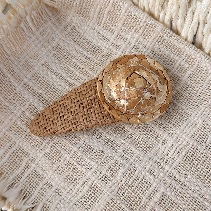 Straw hat hair clip
