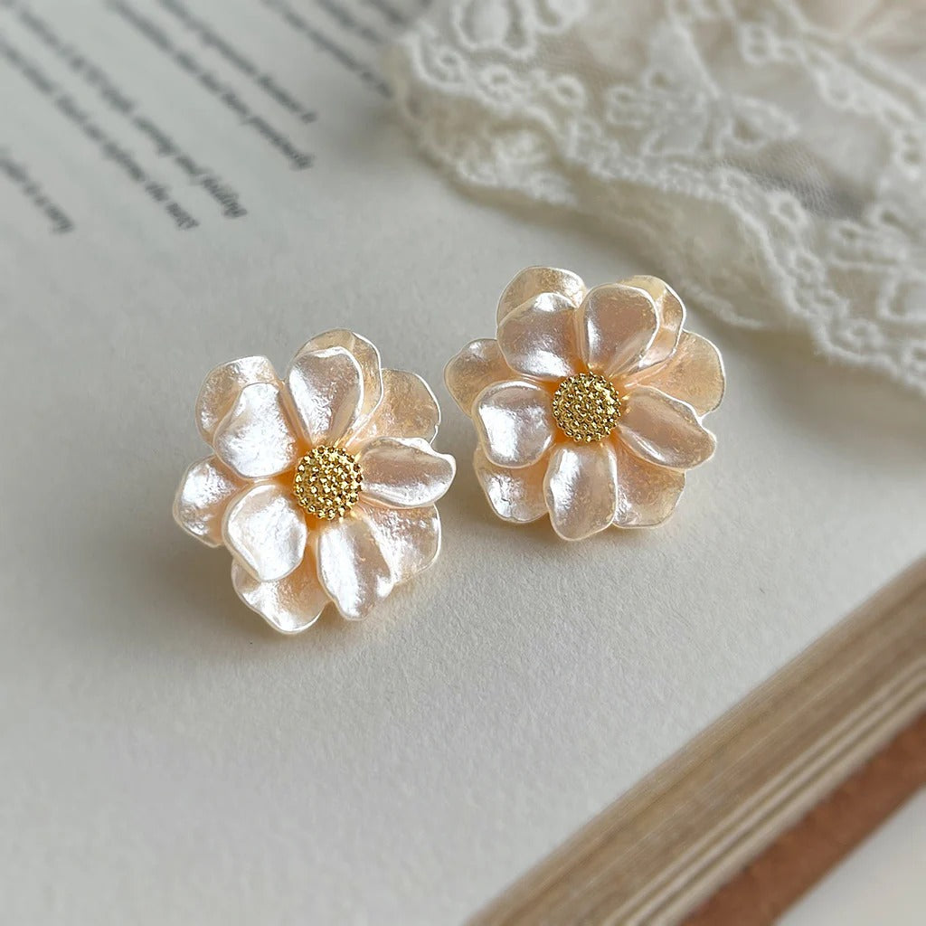 Resin Flower 18K Gold Plated Stud Earrings