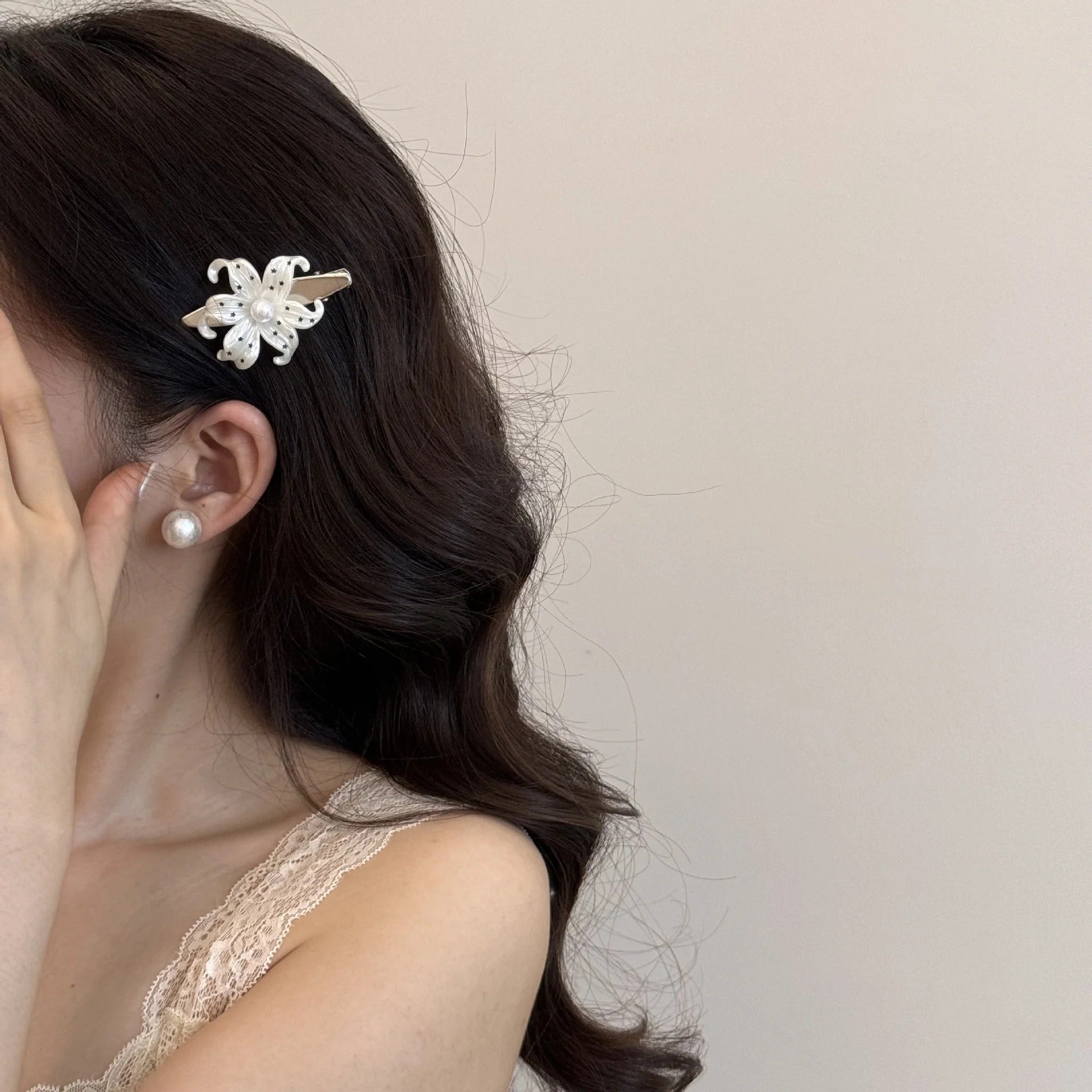 Acrylic Flower Hair Clip
