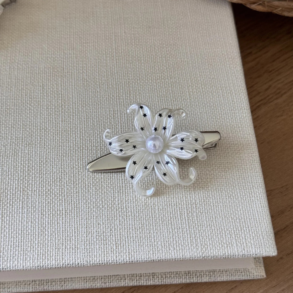 Acrylic Flower Hair Clip